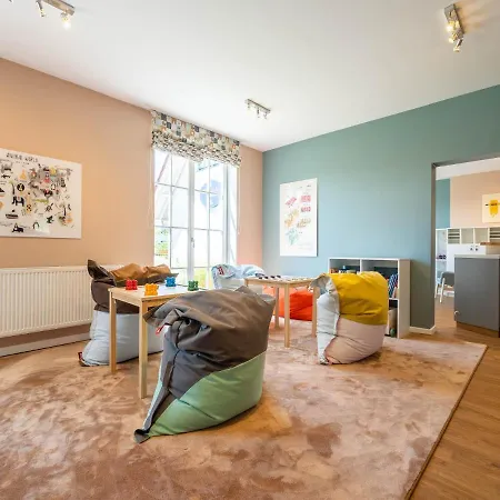 Reetland Am - Luxus Reetdachvilla Mit 3 Schlafzimmern, Sauna Und Kamin F18 Dranske
